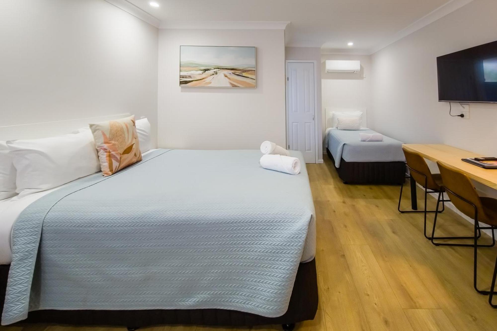 Roydons Motor Inn Тамуърт Стая снимка